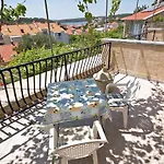 And With Parking Space Palit, Rab - 3195 Penzion