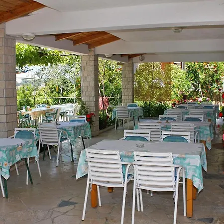 And With Parking Space Palit, Rab - 3195 Pensionat