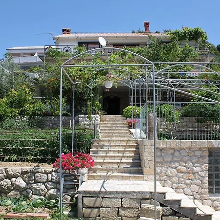 Gasthof And With Parking Space Palit, Rab - 3195 Palit