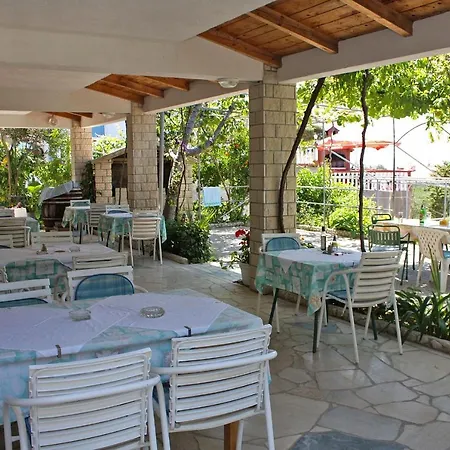 Pensionat And With Parking Space Palit, Rab - 3195