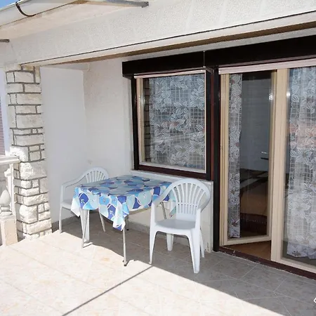בית הארחה And With Parking Space Palit, Rab - 3195