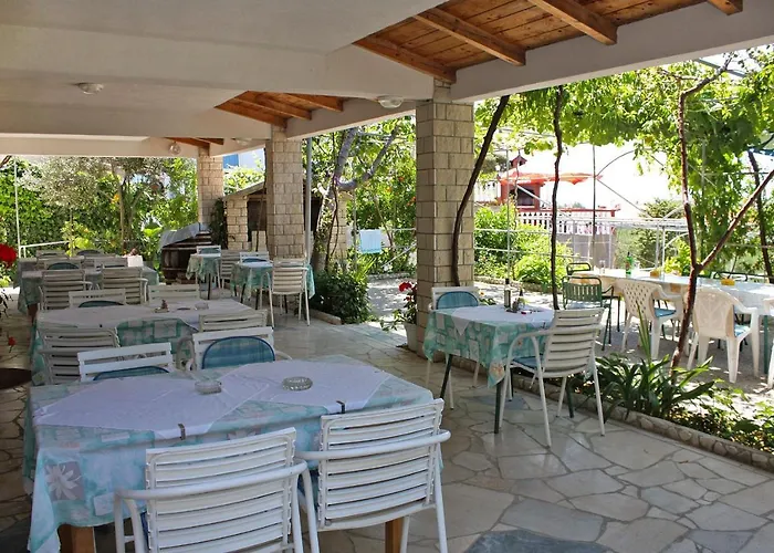 Gasthof And With Parking Space Palit, Rab - 3195